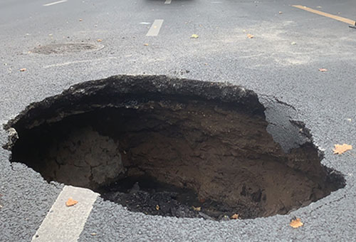 道路空洞检测