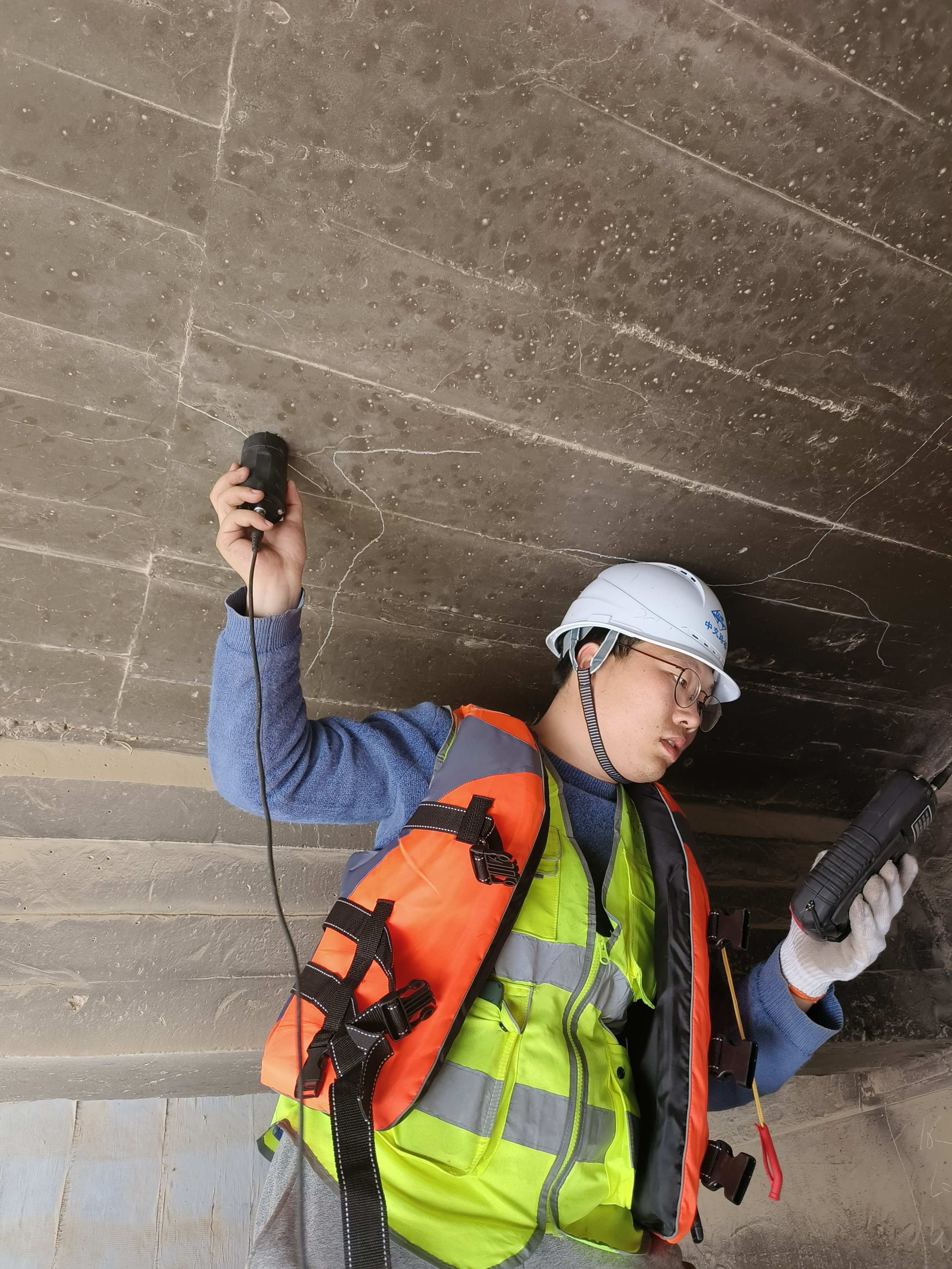 数字孪生+人工智能：中交路桥科技以精准桥梁检测技术筑牢安全防线