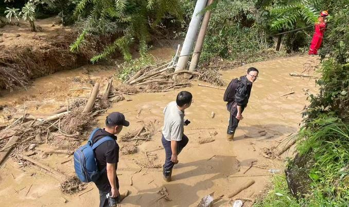 科技前沿｜暴雨之后，山体为何不堪重负？降雨对地质灾害影响机理