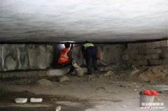 贵州三都公路管理段开展桥梁定期检测及养护工作